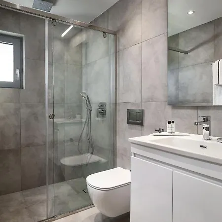 Hotel Quattro Suites *