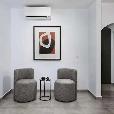 Quattro Suites Hotel