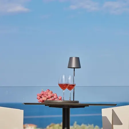 Quattro Luxury Boutique * Monemvasía
