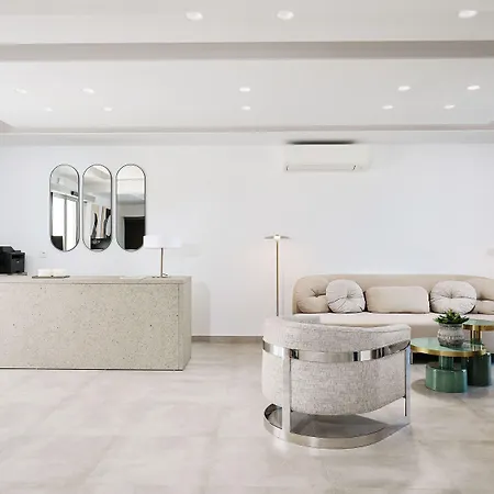Quattro Luxury Boutique Suites מלון