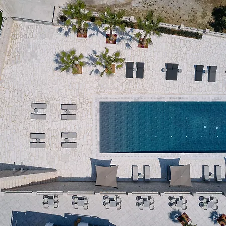 Hotel Quattro Suites *