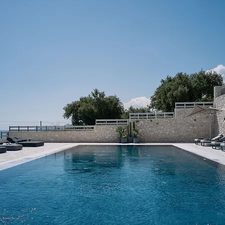 Quattro Luxury Boutique Hotel *