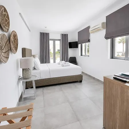 Quattro Luxury Boutique Hotel *