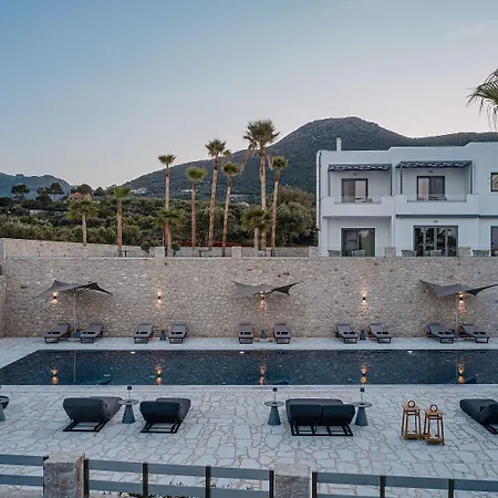 Quattro Luxury Boutique Hotel